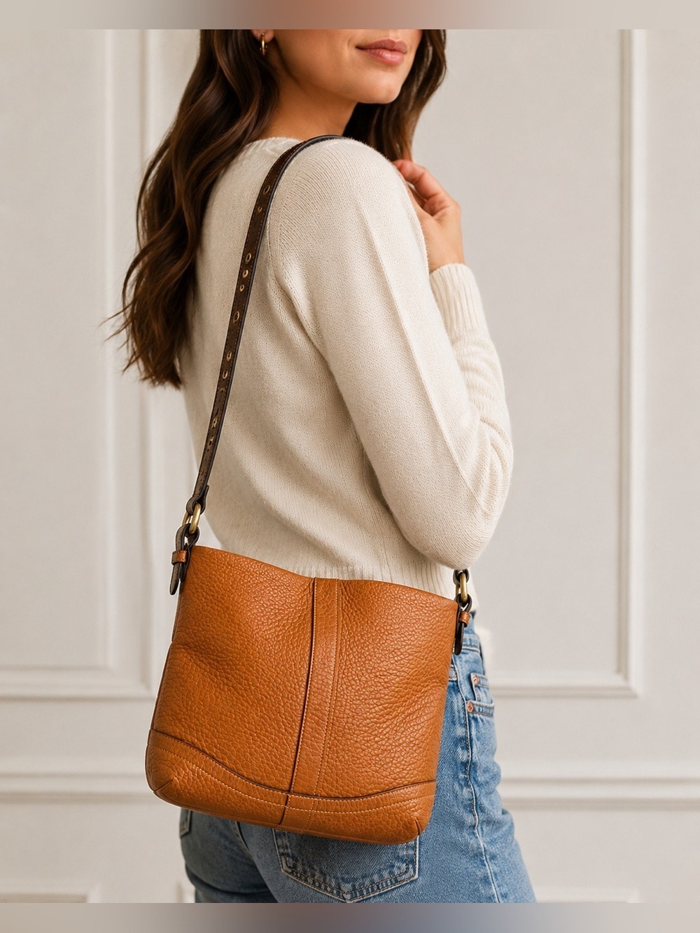Vintage Y2K Coach Legacy Camel Brown Leather Medium Shoulder Duffle Bag Purse